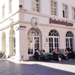 Hans Im Glück - Aussenbestuhlung