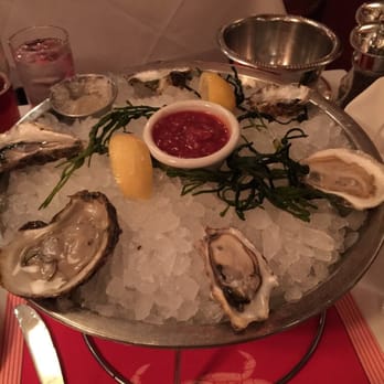 Shaw's Crab House - Sampler Oyster appetizer... Some are missing due to deliciousness - Seafood Near Me - Chicago, Illinois Shaw's Crab House - Sampler Oyster appetizer... Some are missing due to deliciousness - Seafood Near Me - Chicago, Illinois
