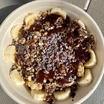 Raw Jūce - Aventura - 12.Cookies Cream Doe Bowl - Juice Bars & Smoothies Near Me - Aventura, Florida