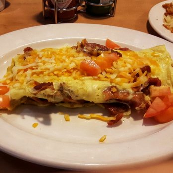 IHOP - Bacon temptation with hash brown in the background - Breakfast & Brunch Near Me - New Westminster, British Columbia IHOP - Bacon temptation with hash brown in the background - Breakfast & Brunch Near Me - New Westminster, British Columbia