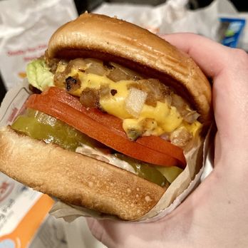 In-N-Out Burger - Cheeseburger extra pickles animal style - Fast Food Near Me - Henderson, Nevada