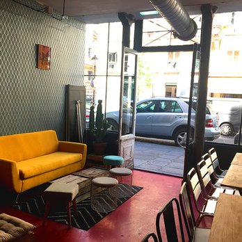 L'Opium du Peuple - Bars Near Me - Paris, 75 L'Opium du Peuple - Bars Near Me - Paris, 75