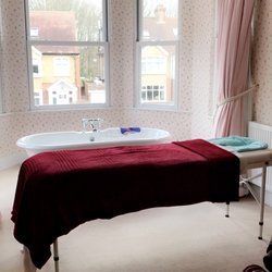 Allure Beauty - Massage At Home