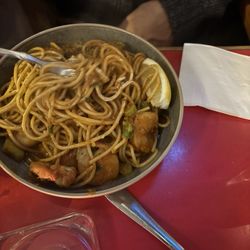 Cafe Bar 9 - Shrimp pomoforo