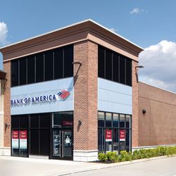 Bank of America Financial Center - Storefront