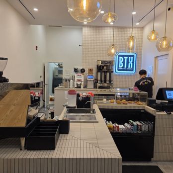 BTX Cafe - Coffee & Tea Near Me - Closter, New Jersey