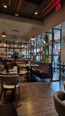 Gusto RistoBar by null