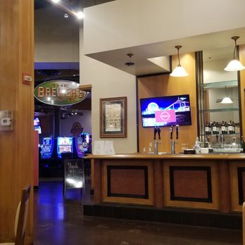 Barley's Brewing - Bar/restaurant is spacious and underappreciated - Breweries Near Me - Henderson, Nevada Barley's Brewing - Bar/restaurant is spacious and underappreciated - Breweries Near Me - Henderson, Nevada