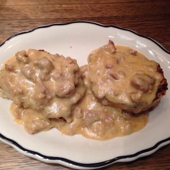 Rosebud Bar & Kitchen - Biscuits and Gravy - New American Near Me - Somerville, Massachusetts Rosebud Bar & Kitchen - Biscuits and Gravy - New American Near Me - Somerville, Massachusetts