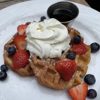 Orange Blossom - Belgian waffle - Breakfast & Brunch Near Me - Miami Beach, Florida