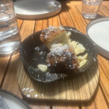 Truly Pizza - Garlic Pull Apart Bread - Pizza Near Me - Dana Point, California