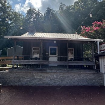 George Dickel - Distilleries Near Me - Tullahoma, Tennessee