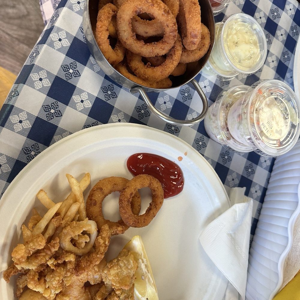 Mom's Nothing Fancy - Seafood Near Me - Southington, Connecticut Mom's Nothing Fancy - Seafood Near Me - Southington, Connecticut