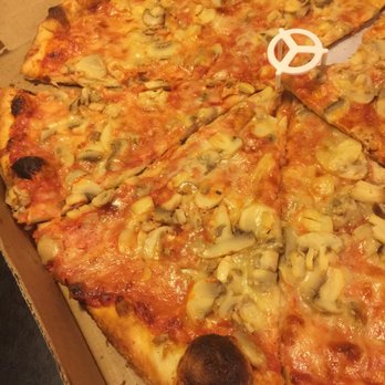 Nonna's Pizzeria - Ice cold and disgusting. Mushrooms tasted rancid! Gross! - Pizza Near Me - Patchogue, New York Nonna's Pizzeria - Ice cold and disgusting. Mushrooms tasted rancid! Gross! - Pizza Near Me - Patchogue, New York