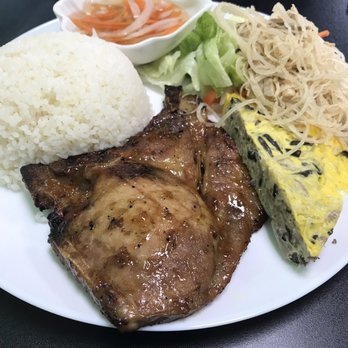 Com Pho Bamboo - R5 - Broken rice with Korean BBQ short rib $10.50 - Vietnamese Near Me - Fresno, California Com Pho Bamboo - R5 - Broken rice with Korean BBQ short rib $10.50 - Vietnamese Near Me - Fresno, California