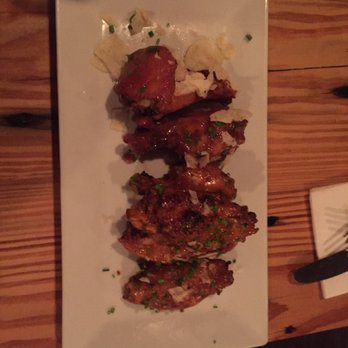 Chomp Kitchen & Drinks - American Near Me - Warren, Rhode Island