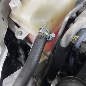 GT Motors - coolant smelled like exhaust, there should not be a clamp there, head gasket issues - Used Car Dealers Near Me - Portland, Oregon GT Motors - coolant smelled like exhaust, there should not be a clamp there, head gasket issues - Used Car Dealers Near Me - Portland, Oregon
