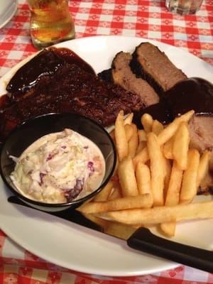Smokey's BBQ Joo Chiat by null