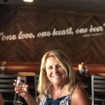 Surfside Taphouse - Bars Near Me - Clearwater, Florida