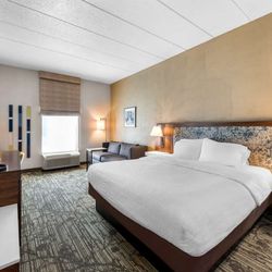 Hampton Inn Dayton/Huber Heights - Guest room