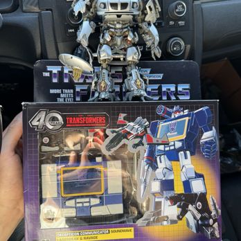Kelly's Toy Stop - Transformers: 40th anniversary Soundwave and masterpiece Jazz! - Toy Stores Near Me - Huntington Beach, California Kelly's Toy Stop - Transformers: 40th anniversary Soundwave and masterpiece Jazz! - Toy Stores Near Me - Huntington Beach, California