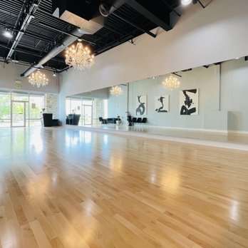 Silverlight Ballroom - We welcome everyone to step into our premier ballroom dance studio! - Dance Schools Near Me - Littleton, Colorado Silverlight Ballroom - We welcome everyone to step into our premier ballroom dance studio! - Dance Schools Near Me - Littleton, Colorado