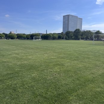Gadsdenboro Park - Parks Near Me - Charleston, South Carolina