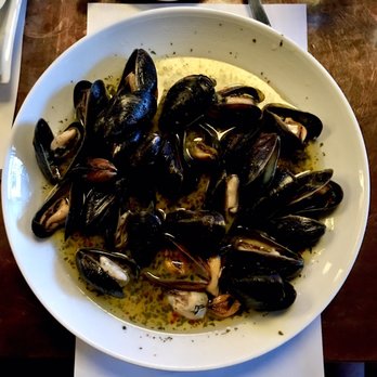 Table 5 - The amazing mussels.... - New American Near Me - Northville, Michigan