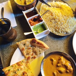 Clove Indian Restaurant I - Yummy food with sauce