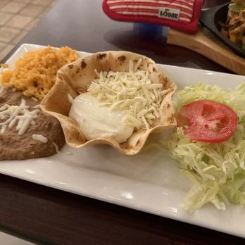 El Jimador 5 - Fajitas combination (sides) - Mexican Near Me - Porter, Indiana