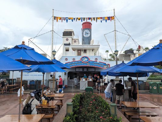 Dockside Diner by null