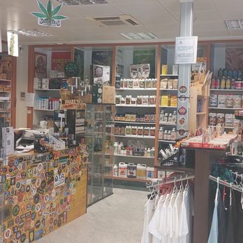 Sativa Grow Shop - Interior de la tienda - Nurseries & Gardening Near Me - Torrox, Massachusetts Sativa Grow Shop - Interior de la tienda - Nurseries & Gardening Near Me - Torrox, Massachusetts