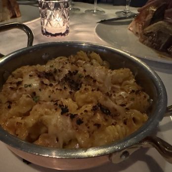 Mooo.... Seaport - Lobster Mac and cheese. It was good but the noodles were a tad bit too al dente and I expected more lobster. - Steakhouses Near Me - Boston, Massachusetts Mooo.... Seaport - Lobster Mac and cheese. It was good but the noodles were a tad bit too al dente and I expected more lobster. - Steakhouses Near Me - Boston, Massachusetts