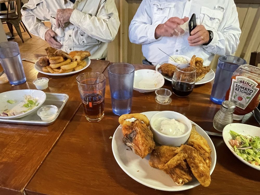 The Hive Restaurant Logo