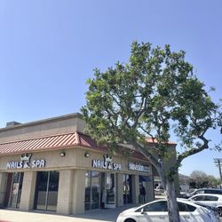 Natural Nails & Spa