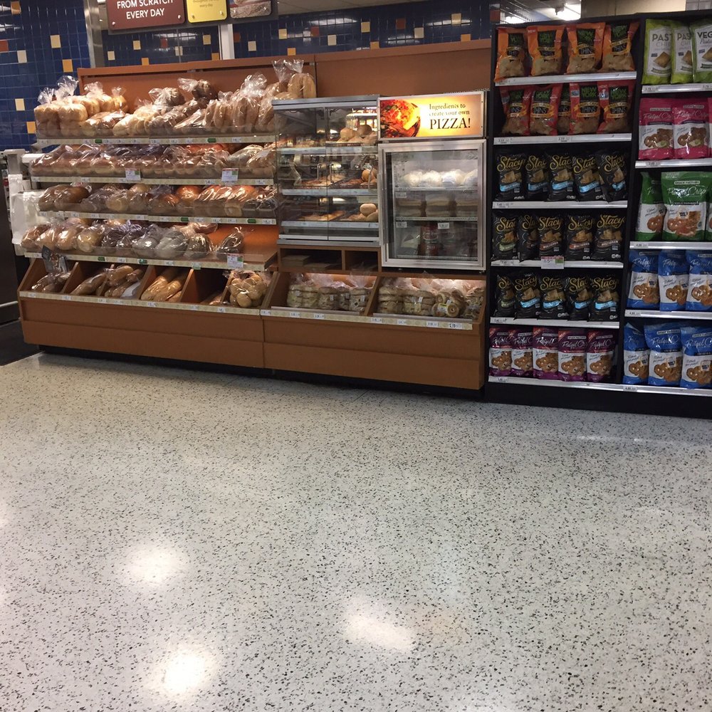 Publix - Greenville - a view of a grocery store - Drugstores Near Me - Greenville, South Carolina