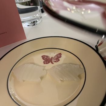 Gucci Osteria - Pig-shaped pickled fennel side - Italian Near Me - Florence, FI Gucci Osteria - Pig-shaped pickled fennel side - Italian Near Me - Florence, FI