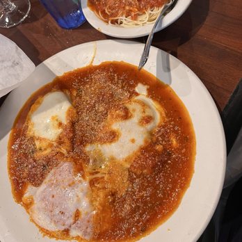 Mazzola's West Italian Restaurant - Chicken Pasta with Marinara Sauce - Italian Near Me - Davie, Florida Mazzola's West Italian Restaurant - Chicken Pasta with Marinara Sauce - Italian Near Me - Davie, Florida