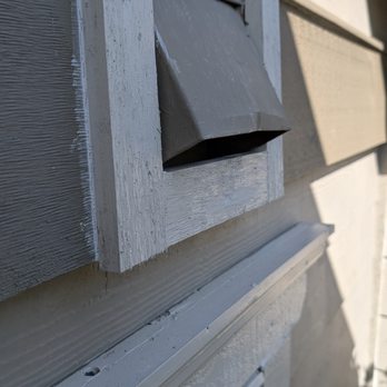 GVT Contracting - Ventilation is obstructed. Wood not even sanded - Fences & Gates Near Me GVT Contracting - Ventilation is obstructed. Wood not even sanded - Fences & Gates Near Me