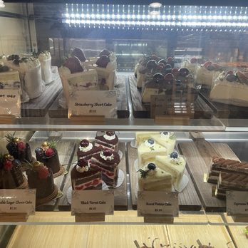 Cafe Dorothy - Desserts Near Me - Coquitlam, British Columbia Cafe Dorothy - Desserts Near Me - Coquitlam, British Columbia