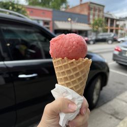 Spotz Gelato - Strawberry gelato