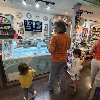 Celine's Sweets - Chocolatiers & Shops Near Me - Novato, California