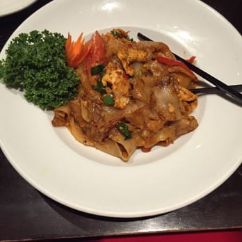 Thai Bloom - Drunken noodles - Thai Near Me - Beaverton, Oregon Thai Bloom - Drunken noodles - Thai Near Me - Beaverton, Oregon