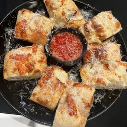 Serrano Brothers Eatery, Catering and Event Center - Garlic bread