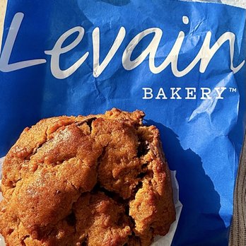 Levain Bakery - Bakeries Near Me - Venice, California