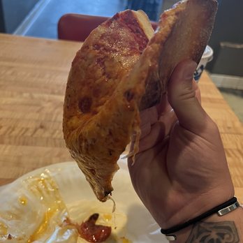 Brooklyn Boyz Pizza - When cheese pizza is so floppy that it can be taco'd and still look like a damp rag it's so soggy... something is wrong. - Pizza Near Me - Oceanside, California