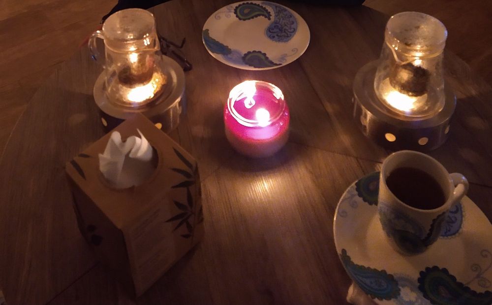 Deep AZ Ayurveda Spa & Henna Boutique Logo