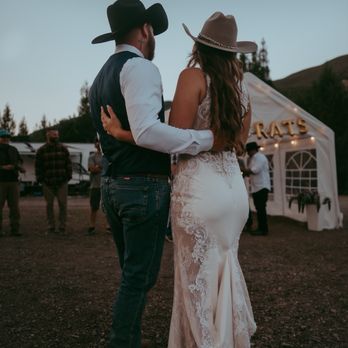 Starlet Bridal - Bridal Near Me - Windsor, California