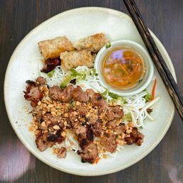 Bún Thịt Nướng Chả Giò Chay: Lemongrass Pork w/ veggie imperial roll, vermicelli, fixings (weekend brunch only-$24)