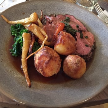 Gumstool Inn - A terrific cut of roast lamb with trimmings! - Pubs Near Me - Tetbury, GLS